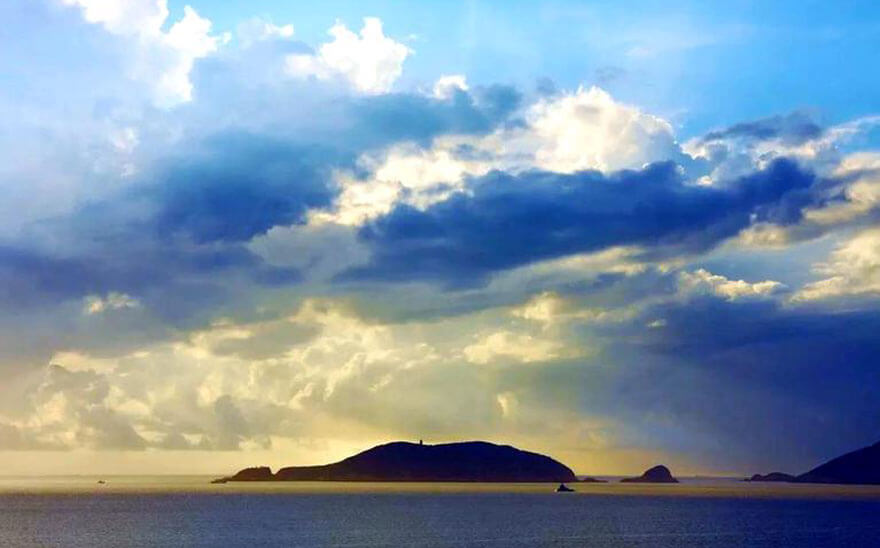 洛迦山1.jpg
