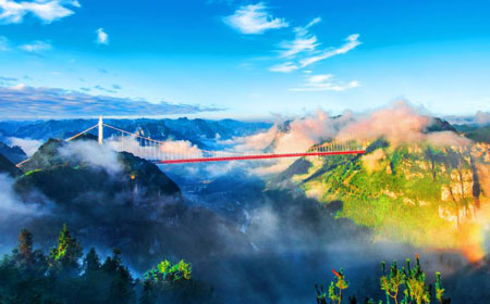 湖南湘西有什么好玩的旅游景点？湘西旅游必去景点攻略，强烈推荐！
